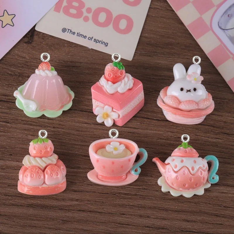 Resin Craft Projects - 10 pendentifs en résine en forme